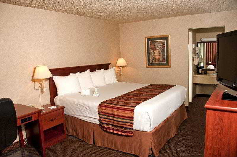 Best Western Sherwood Inn Clarksville Δωμάτιο φωτογραφία