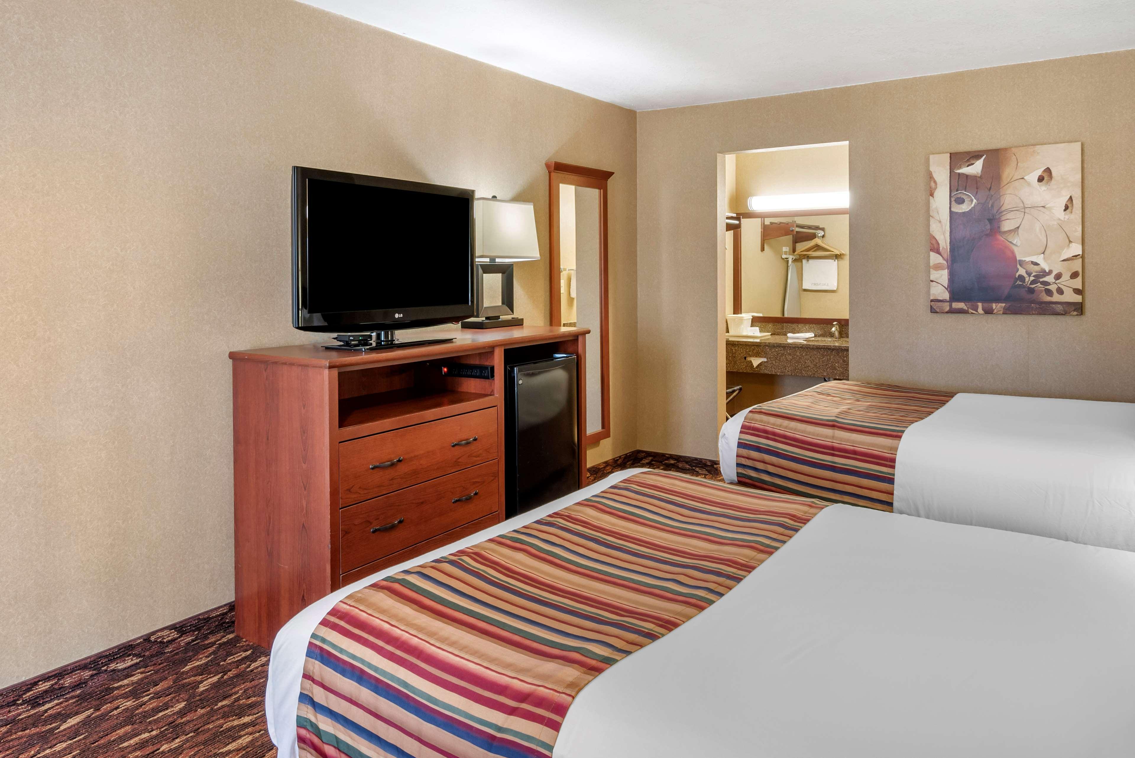 Best Western Sherwood Inn Clarksville Εξωτερικό φωτογραφία