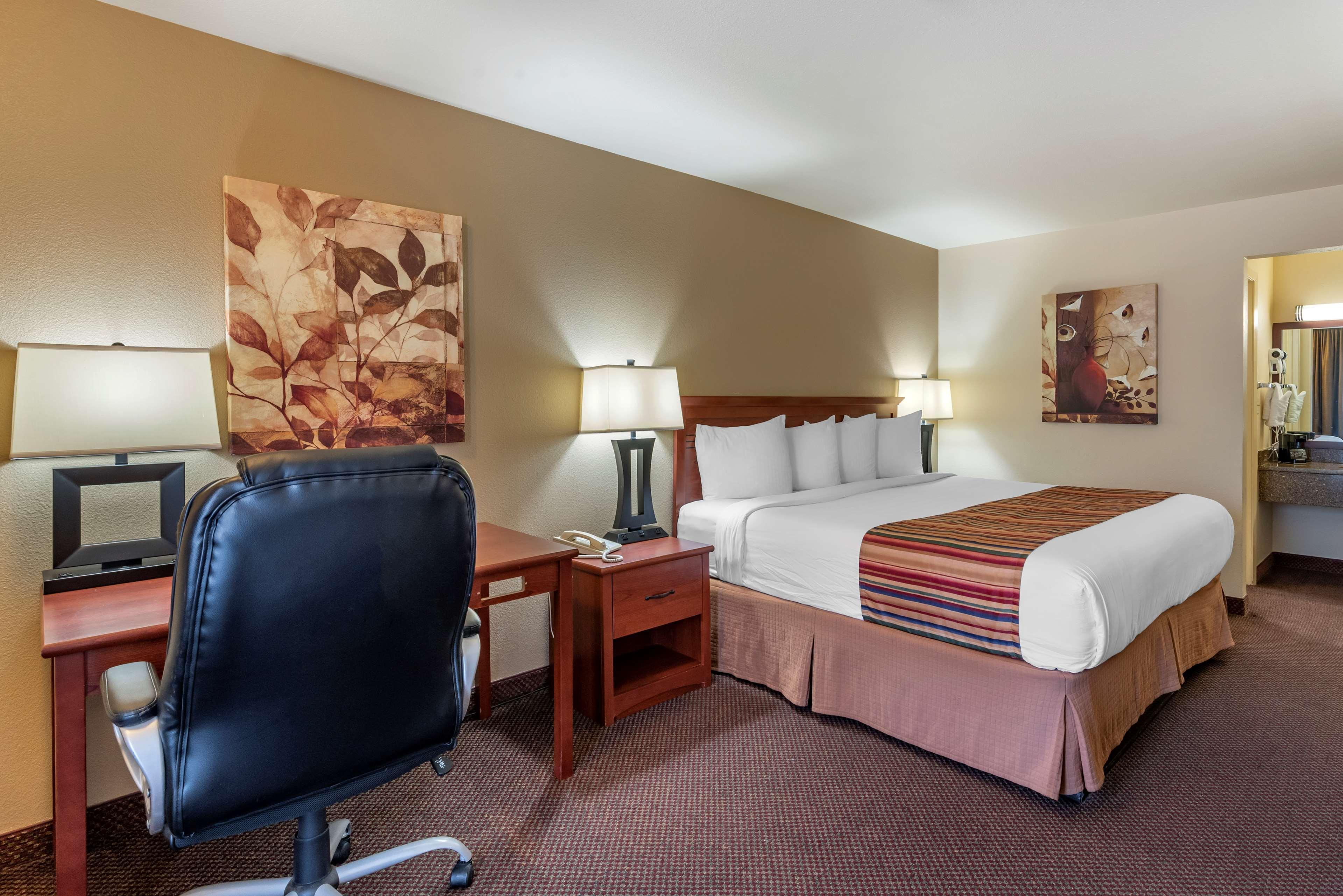 Best Western Sherwood Inn Clarksville Εξωτερικό φωτογραφία
