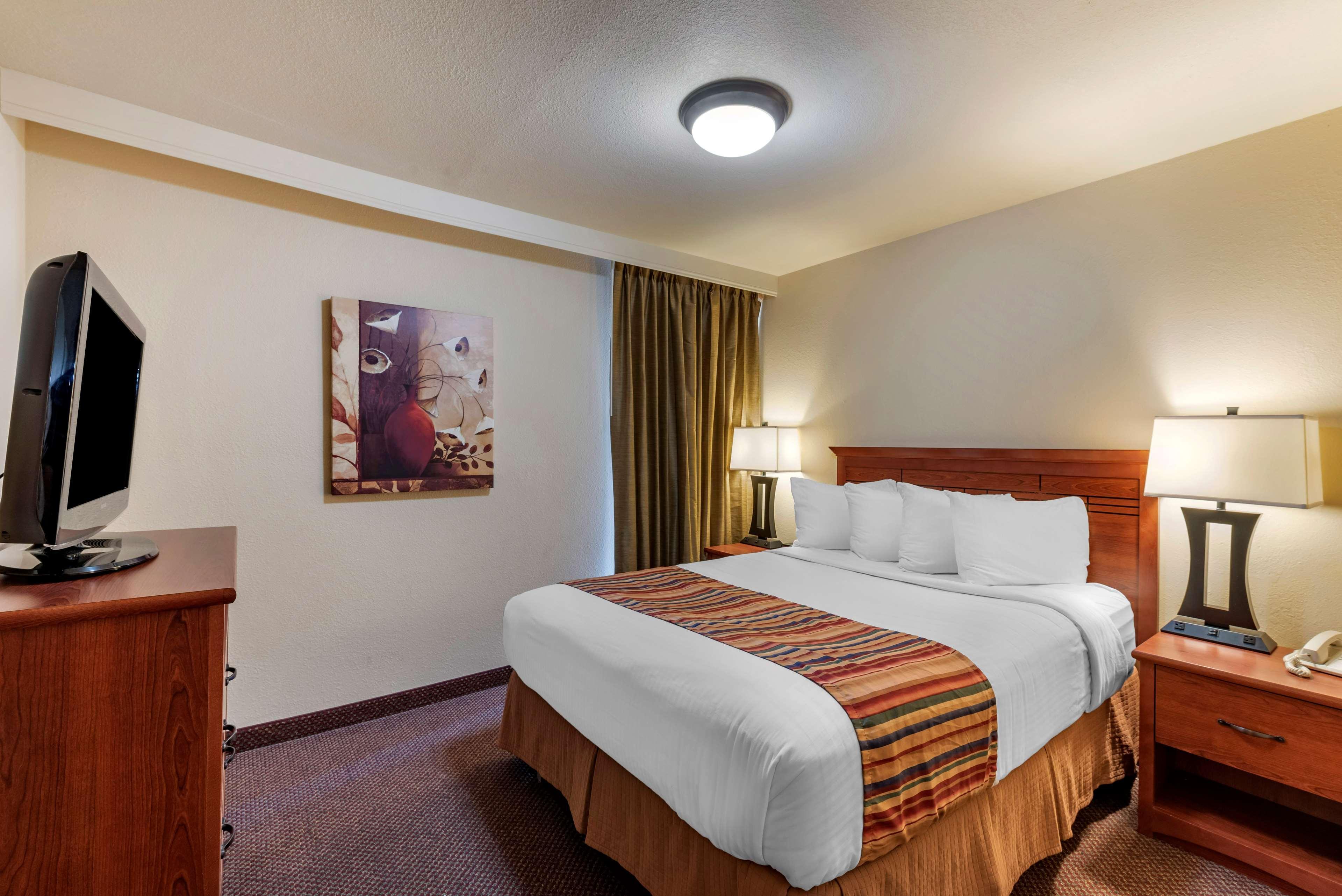 Best Western Sherwood Inn Clarksville Εξωτερικό φωτογραφία
