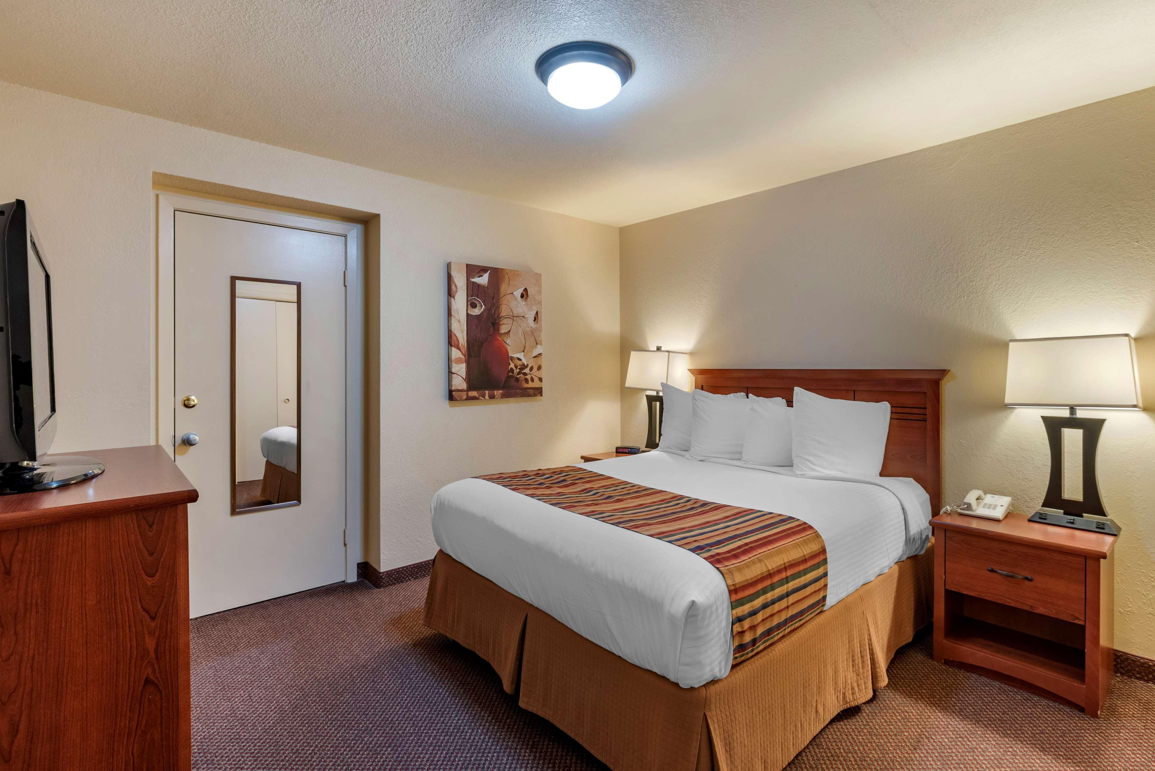 Best Western Sherwood Inn Clarksville Εξωτερικό φωτογραφία