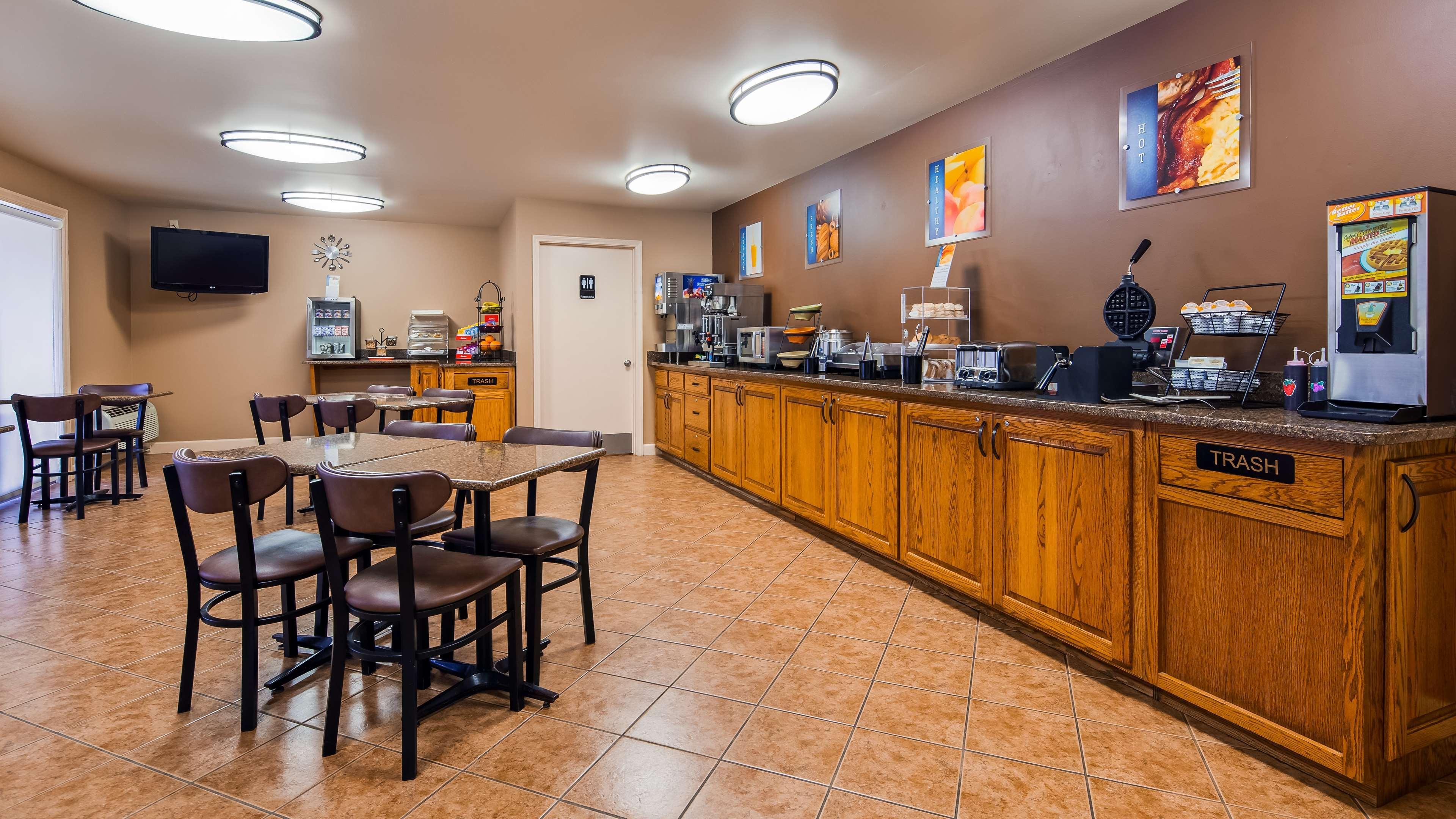 Best Western Sherwood Inn Clarksville Εξωτερικό φωτογραφία