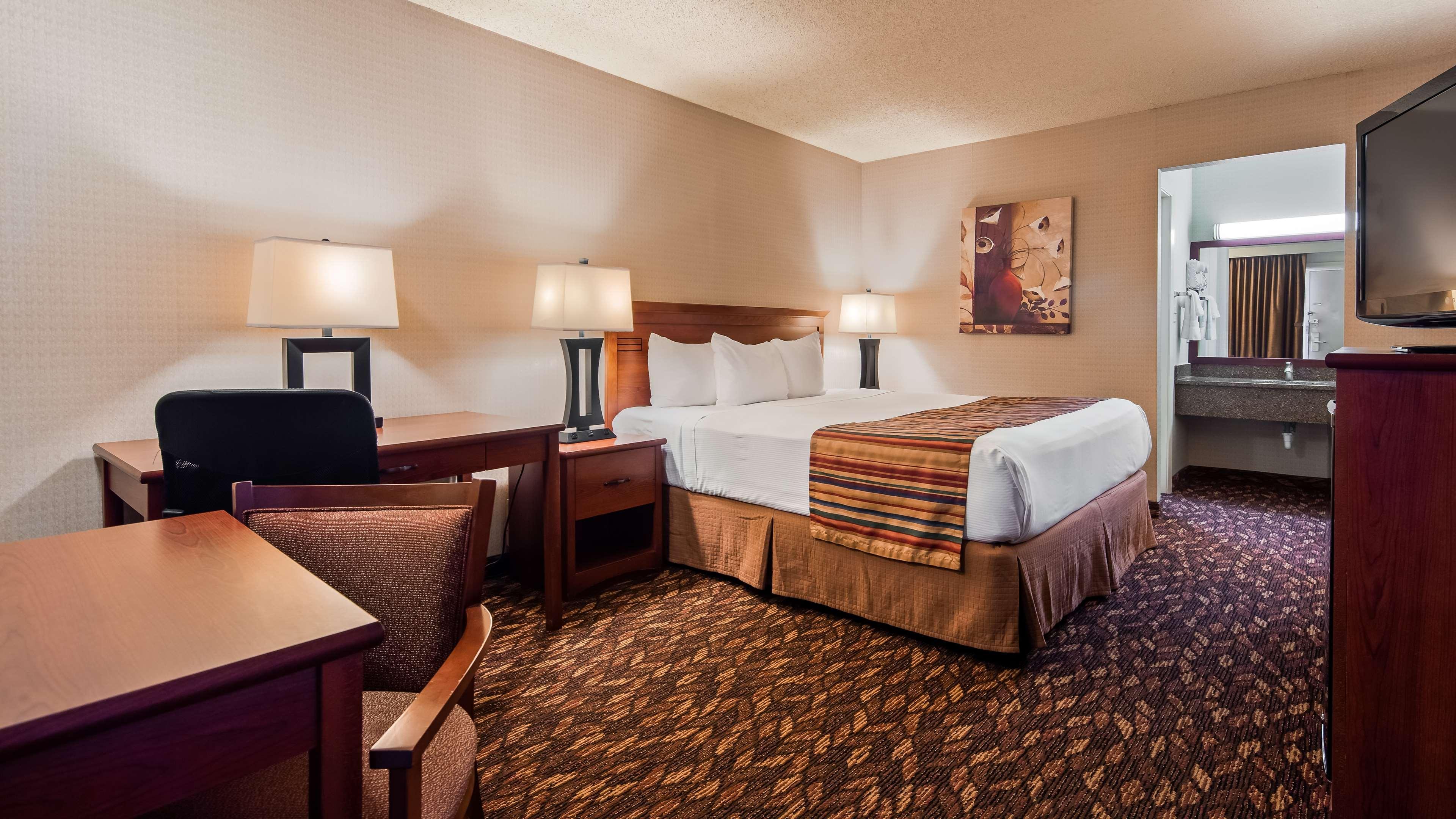 Best Western Sherwood Inn Clarksville Εξωτερικό φωτογραφία