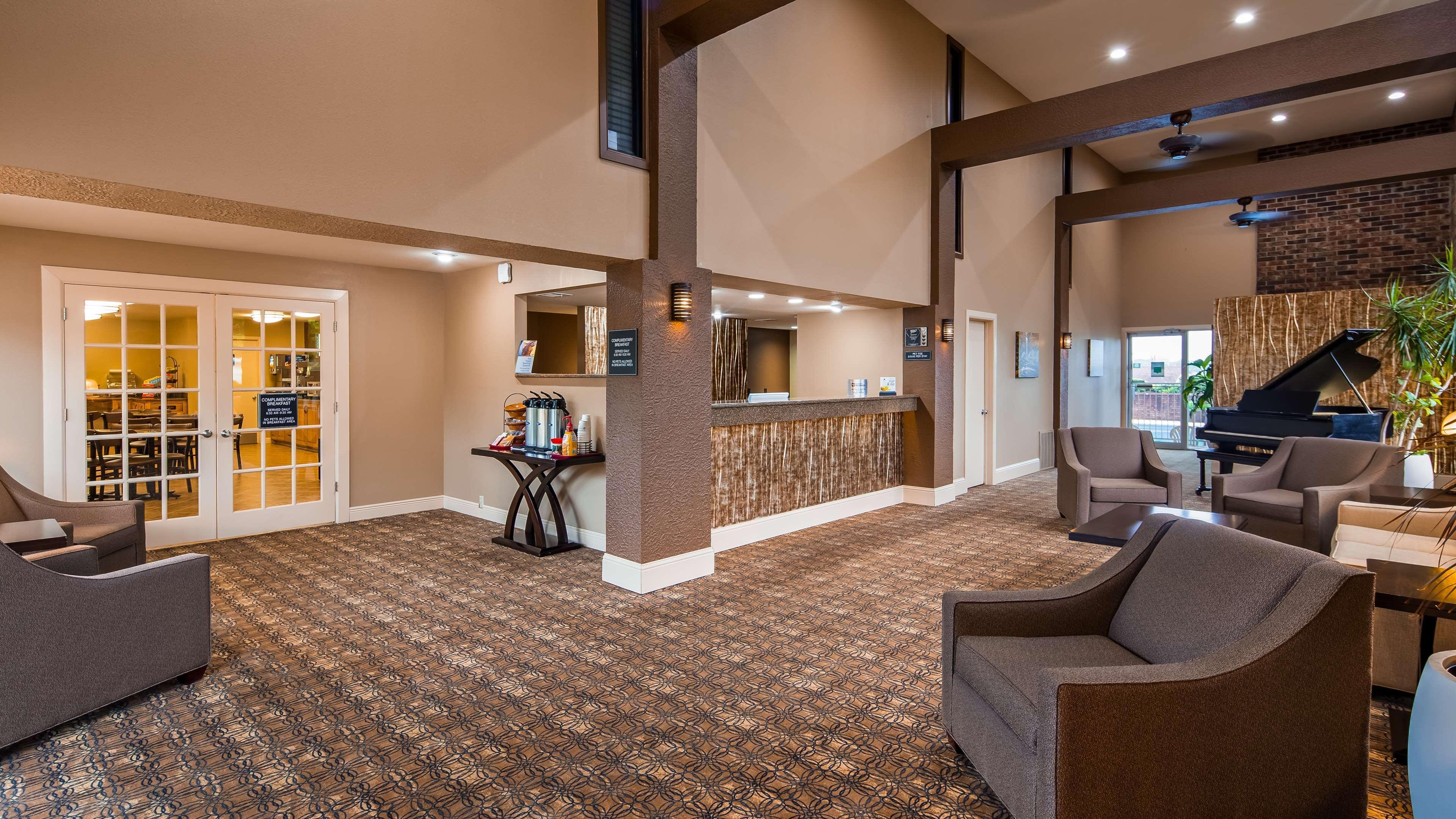 Best Western Sherwood Inn Clarksville Εξωτερικό φωτογραφία