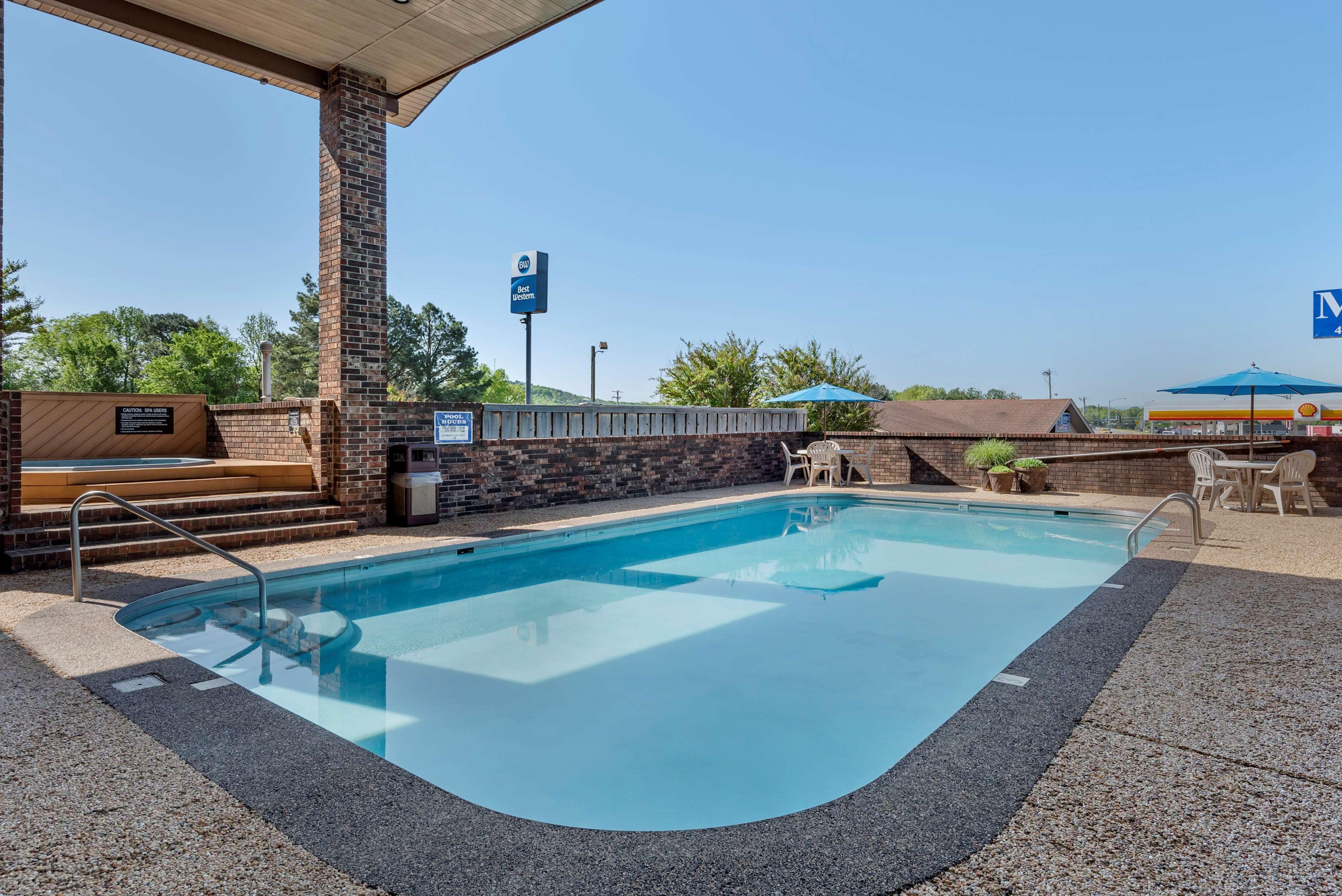 Best Western Sherwood Inn Clarksville Εξωτερικό φωτογραφία