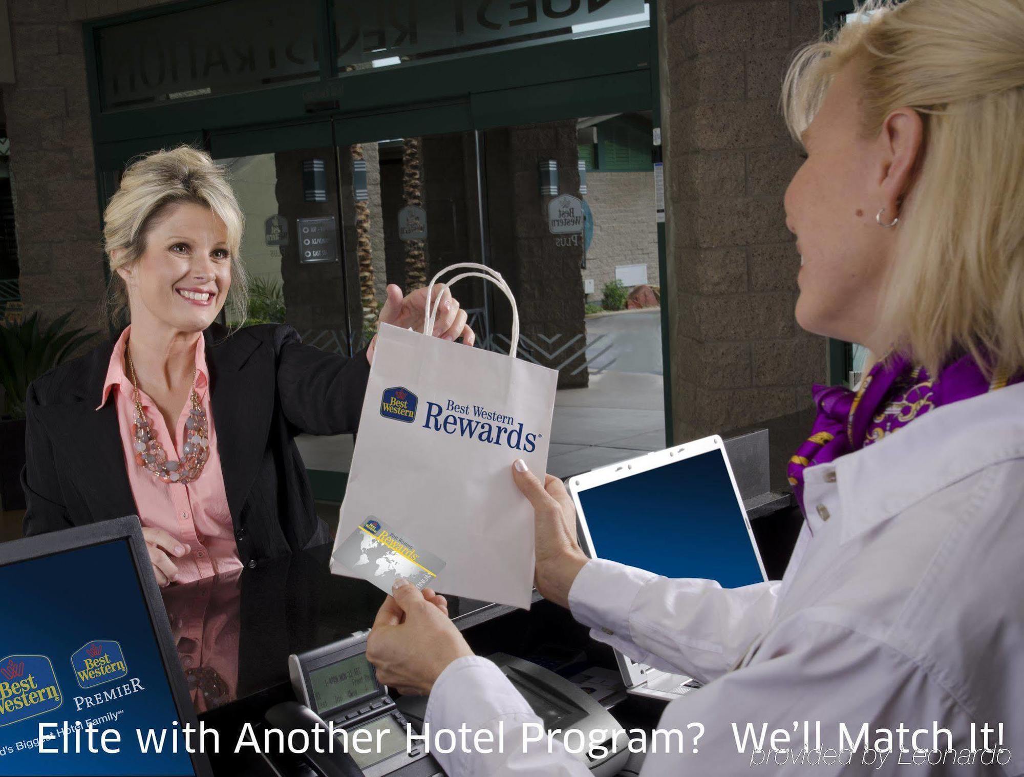Best Western Sherwood Inn Clarksville Εξωτερικό φωτογραφία