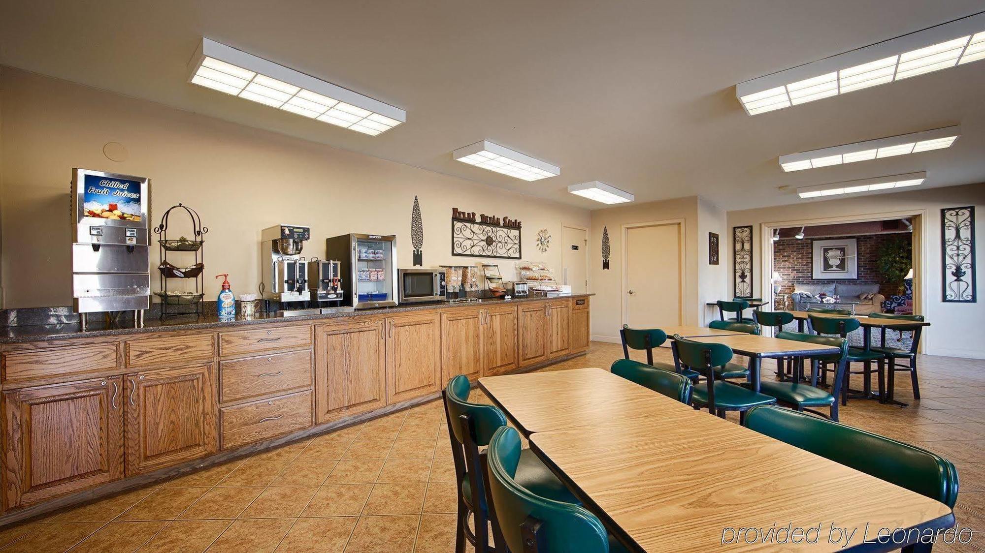 Best Western Sherwood Inn Clarksville Εξωτερικό φωτογραφία